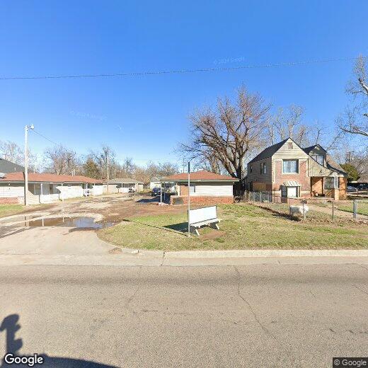 Primary Photo - 4018 S Shields Blvd