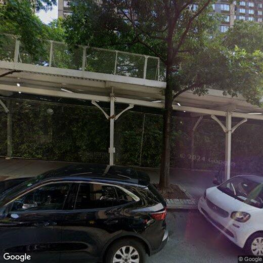 Primary Photo - 215 East 95th Street