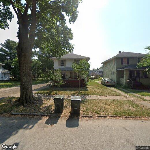 Foto principal - 1026 N Brookfield St