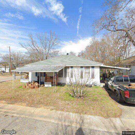 64 Alabama St, Wetumpka, AL 36092 House Rental in Wetumpka, AL