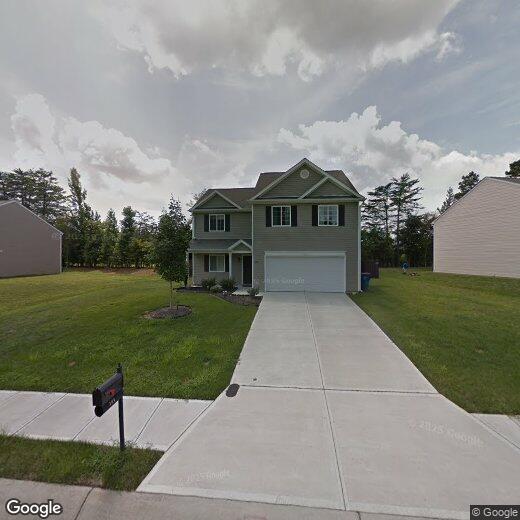 Primary Photo - 304 Walnut Crossing Dr