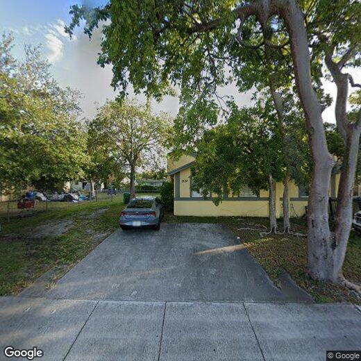 Primary Photo - 1320 NW 103rd St