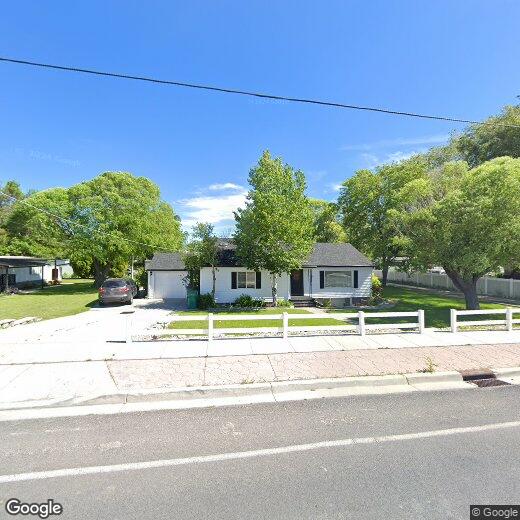 Primary Photo - 2356 W Myers Ln