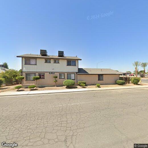 Foto principal - 504 W Tulare St