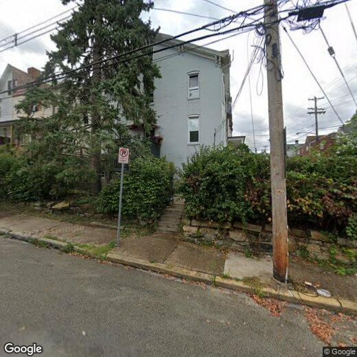 Primary Photo - 231 Ulysses St