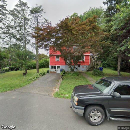 Primary Photo - 32 Deerfield St