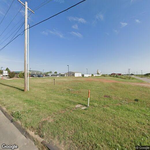 Primary Photo - 1221 W Rock Creek Rd