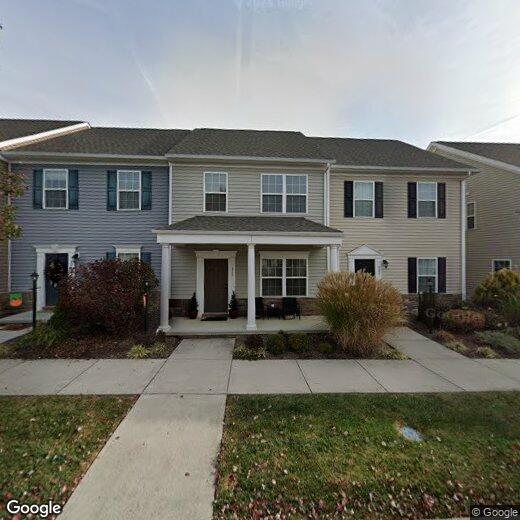 Foto principal - 3 Bedroom, 2.5 Bath Townhouse