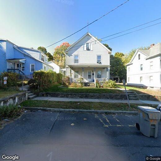 Primary Photo - 34 Landry St