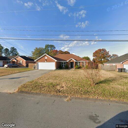 Primary Photo - 2213 Pepperidge Dr