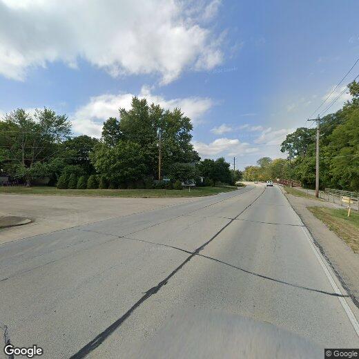 Primary Photo - 913 E Oak St