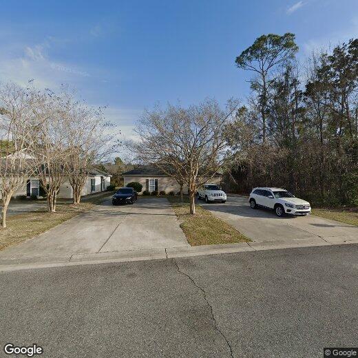 Primary Photo - 3222 Oak Garden Dr