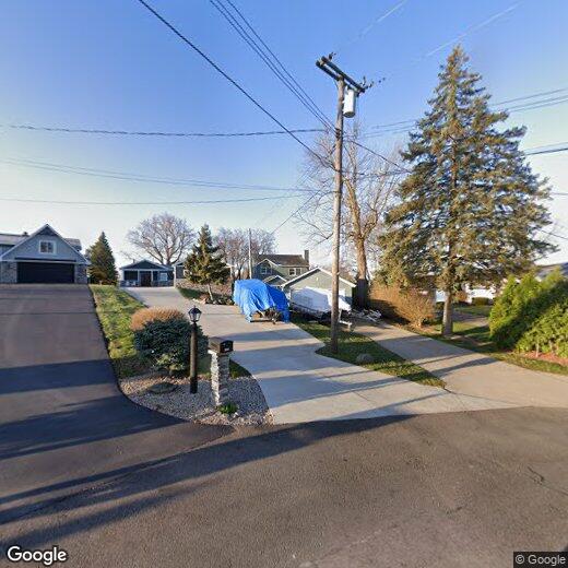 8488 Woodland Shore Dr, Brighton, MI 48114 House Rental in Brighton