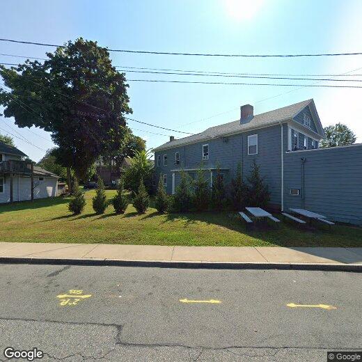 Primary Photo - 169 Main St