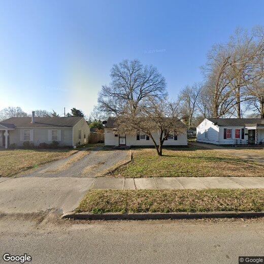 Primary Photo - 4233 Bayliss Ave