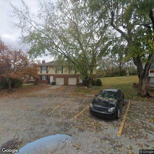 6949 NW Chapel Woods Ln, Kansas City, MO 64152 Townhome Rentals in