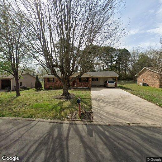 Primary Photo - 3 bed, 2 bath in Center Hill