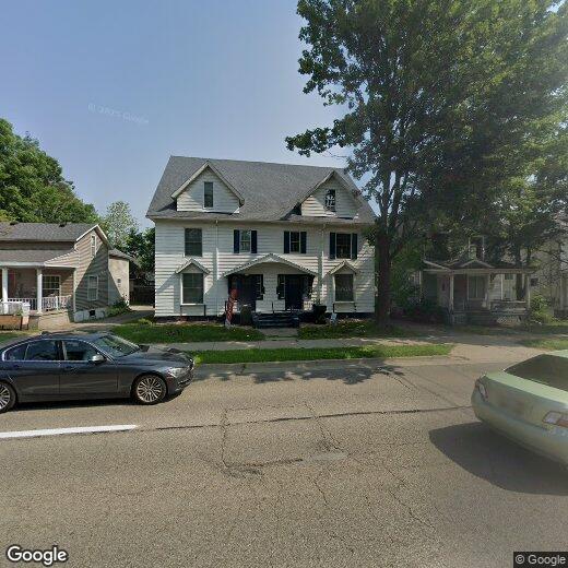 1 br, 1 bath 4plex 316 W Saginaw St 318 Condo for Rent in Lansing, MI