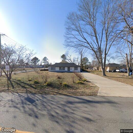 Primary Photo - 1001 Bella Vista Rd
