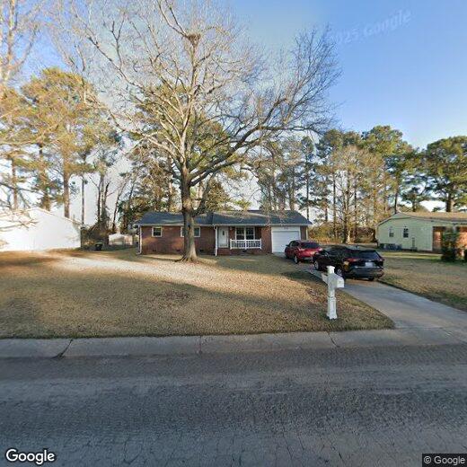 Foto principal - 2530 Country Club Rd
