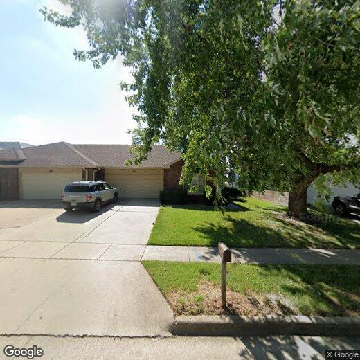 Primary Photo - 4119 S Weller Ave