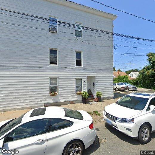 Foto principal - 2304 Barnum Ave