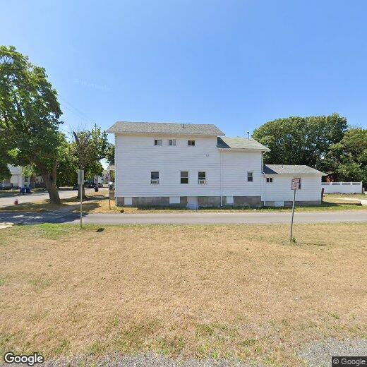 Primary Photo - 433 E Adams