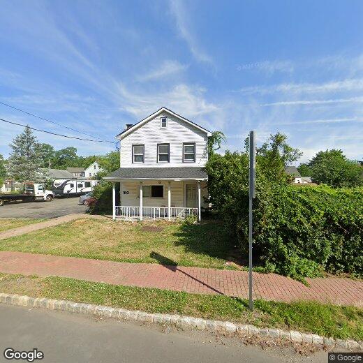 Primary Photo - 180 Main St