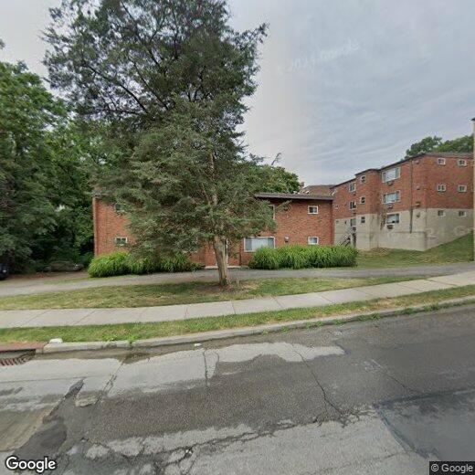 Foto principal - 3233 Whitfield Ave