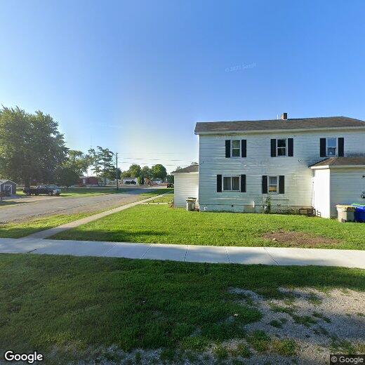 Primary Photo - 304 W Green St