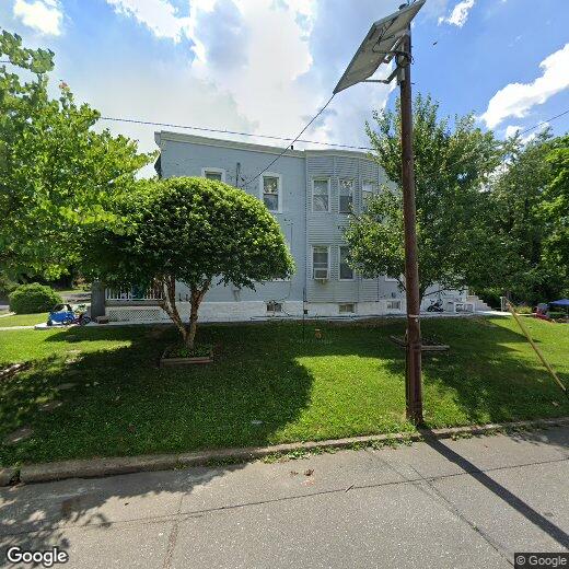 Primary Photo - 1003 Magill Ave