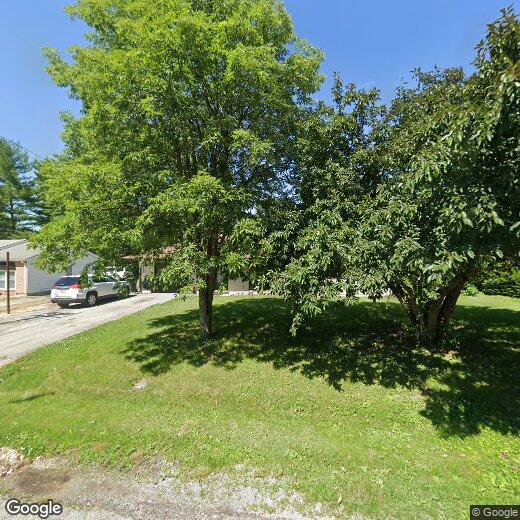 Primary Photo - Spacious 3BD/1BA Plus Bonus Room