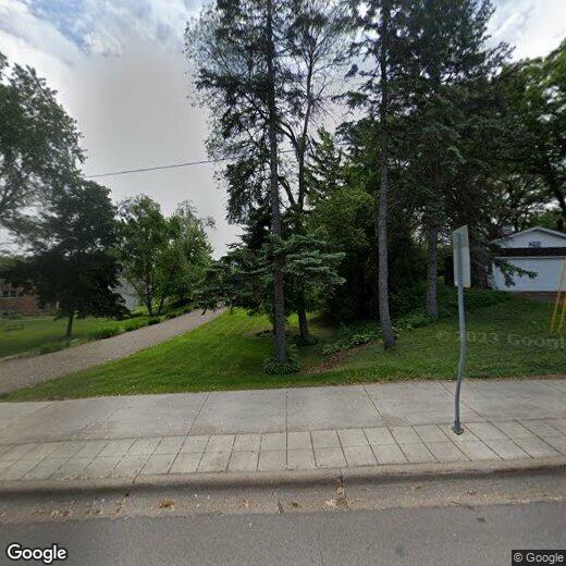 Primary Photo - 2105 Southview Blvd