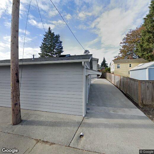Primary Photo - Trajj Triplex West Seattle