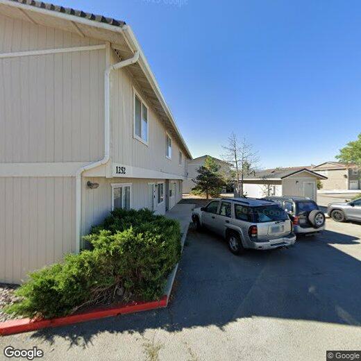 Primary Photo - 1252 W Newlands Dr