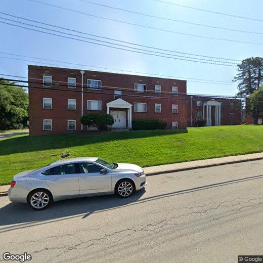 Primary Photo - 1025 W Findley Dr