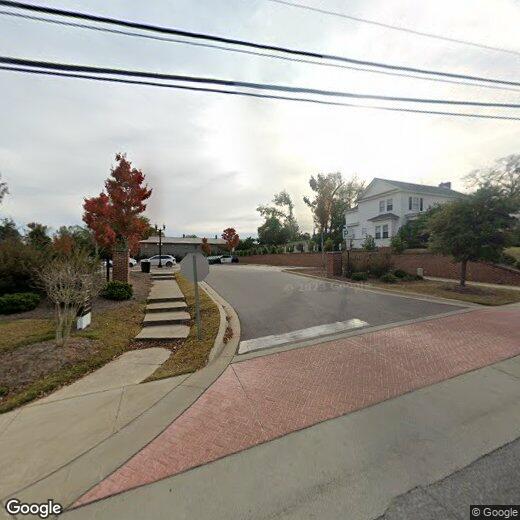 Primary Photo - 328 E Glenn Ave