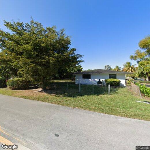 Primary Photo - 8900 SW 74th St