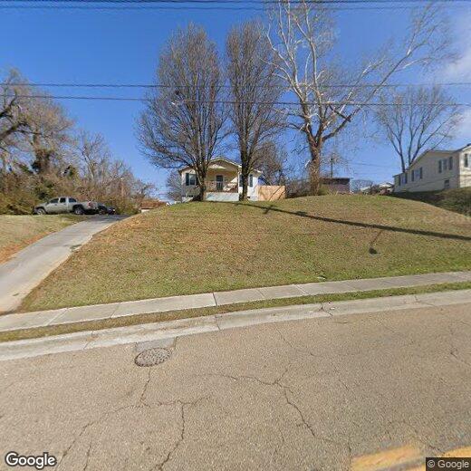 Foto principal - 1228 E Sullivan Ct