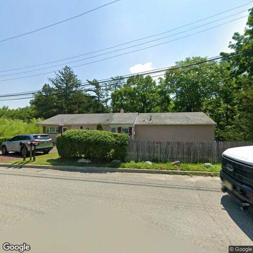 13 Grove St, Pompton Lakes, NJ 07442 House Rental in Pompton Lakes