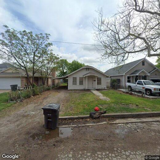 Primary Photo - 531 W Spurgeon St