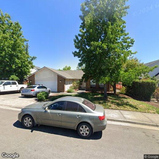 Foto principal - Newly Renovated 3 + Bedroom, 2 Bathroom Ho...