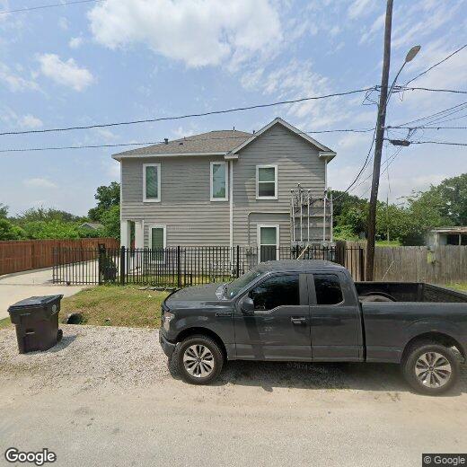 Foto principal - 882 Fortune St