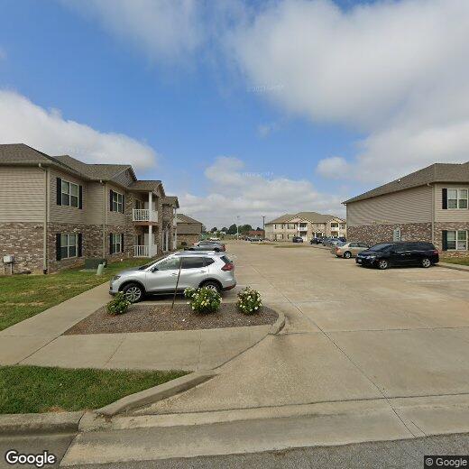 4770 Sydney Ln Unit 103, Owensboro, KY 42301 Room for Rent in