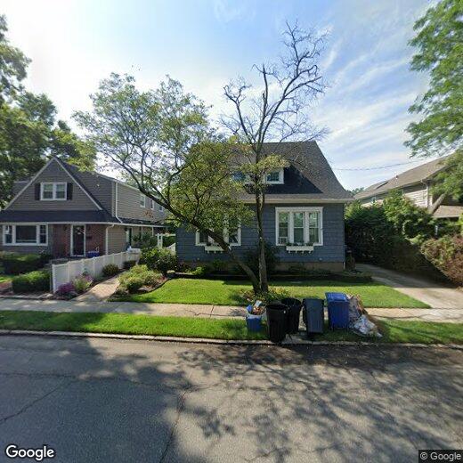 Primary Photo - 262 Crocus Ave