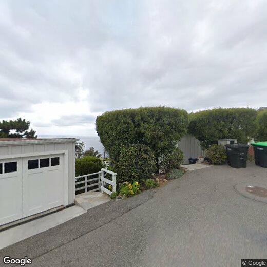 2260 Crestview Dr Unit B, Laguna Beach, CA 92651 Room for Rent in