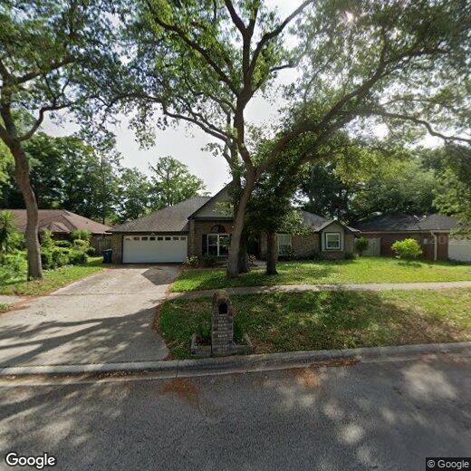 Primary Photo - 1601 Country Charm Ln W