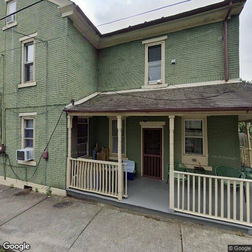 Primary Photo - 417 Linden St