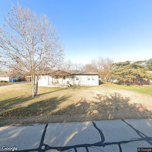Primary Photo - 461 Bluebird Ln