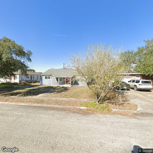 Primary Photo - 1005 E Main St